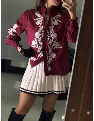 Camisa Bordada Burdeos