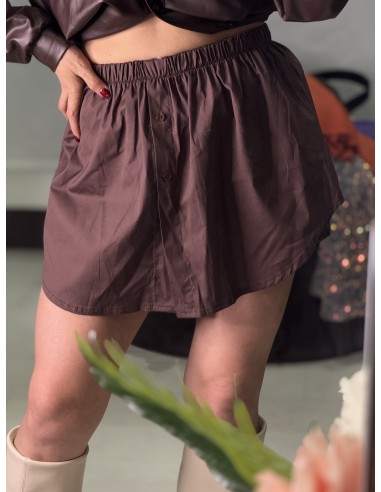 Bajo Camisa Marron
