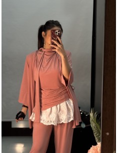 Bajo Camisa Guipur
