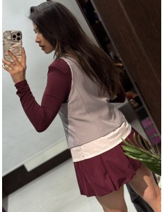 Chaleco Bajo Camisa Gris 2