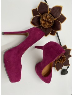 Salon Con plataforma